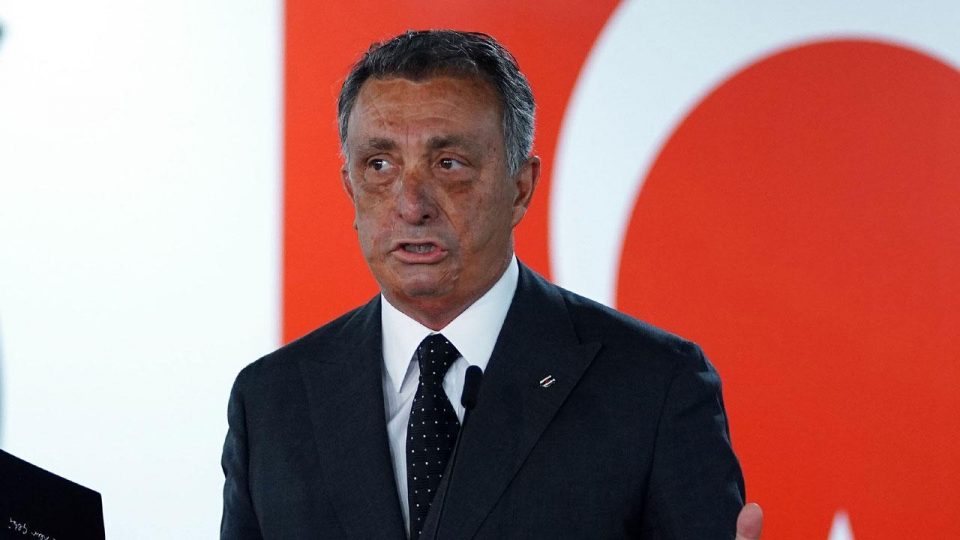 Ahmet Nur Çebi Kulüpler Birliği Başkanlığı’ndan istifa etti