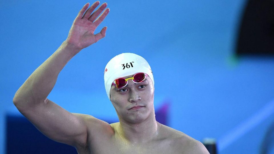 Çinli yüzücünün doping cezası düşürüldü