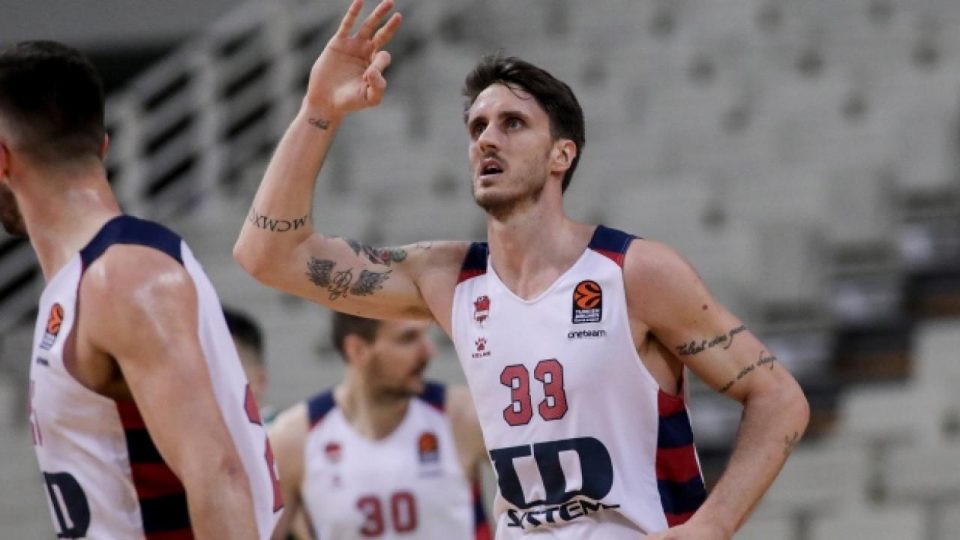 Fenerbahçe Beko’ya İtalyan forvet