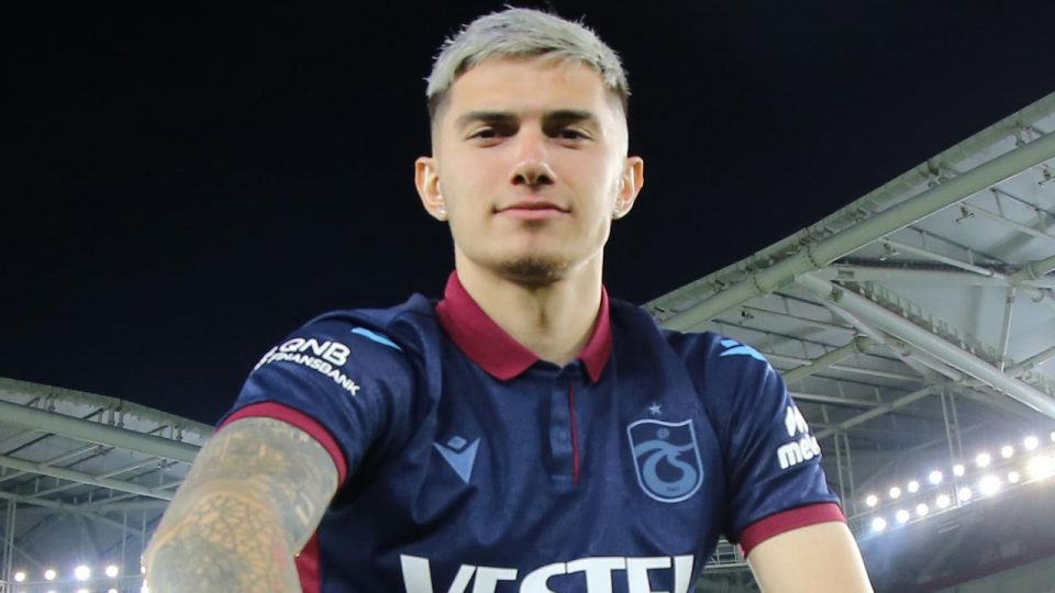 Trabzonsporlu Berat Özdemir: Şampiyonluğa açız