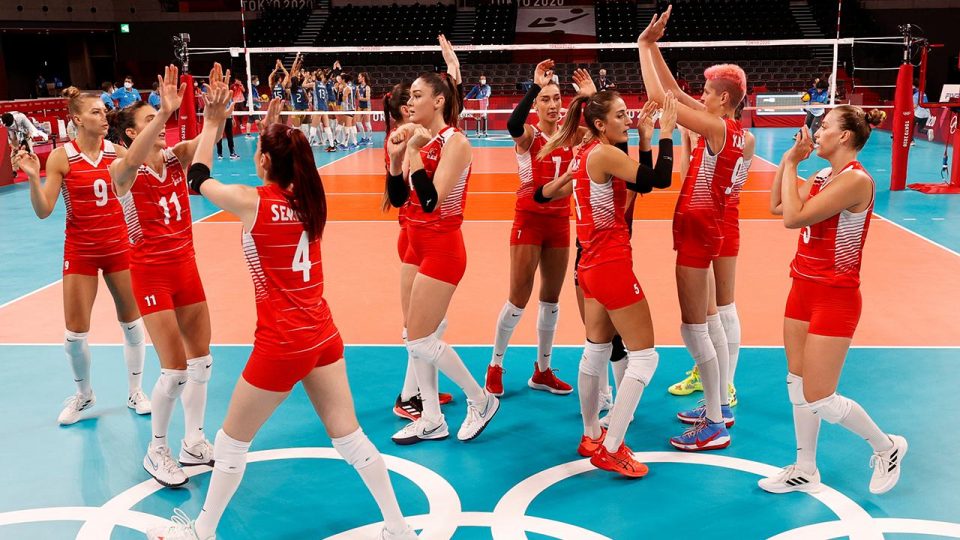 A Milli Kadın Voleybol Takımı’nda çeyrek final gururu