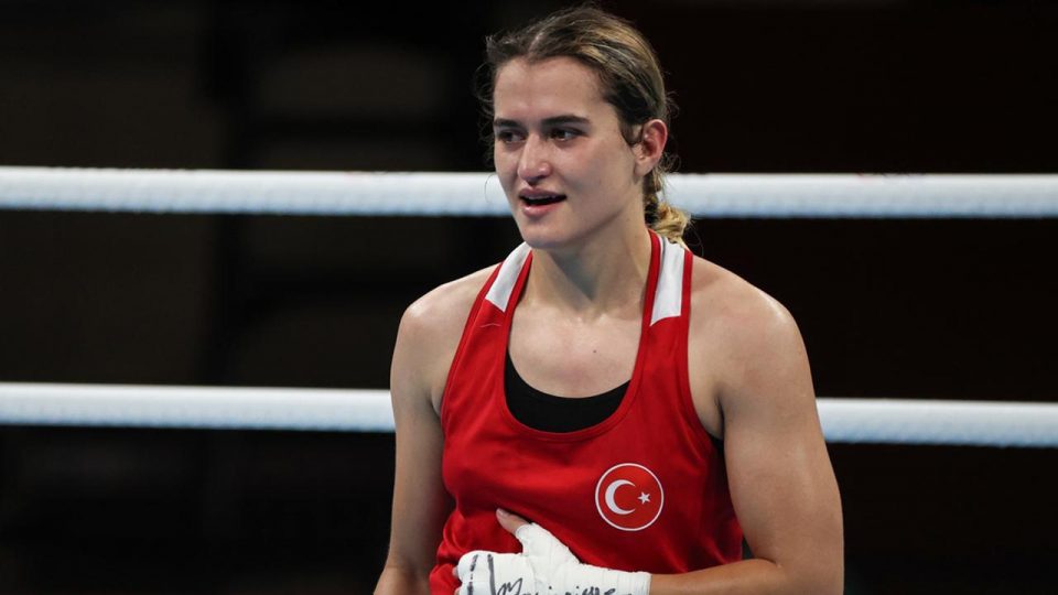 Milli boksör Esra Yıldız: Hedefim tabii ki altın madalya.