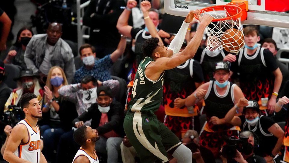 Milwaukee Bucks NBA final serisinde farkı bire indirdi