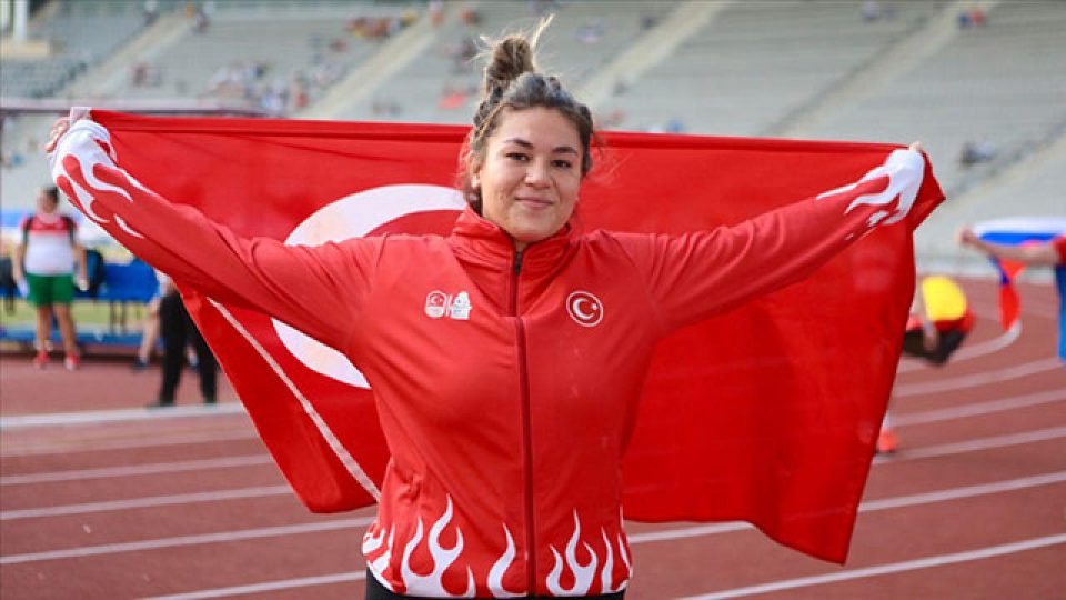 Özlem Becerek, Avrupa 20 Yaş Altı Şampiyonası’nda 4. oldu