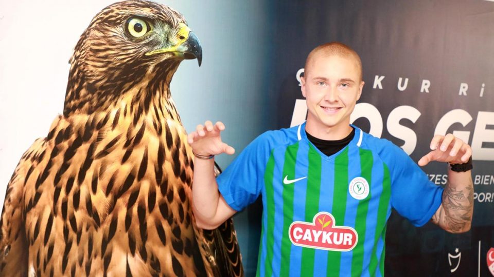Rizespor’dan savunmaya takviye