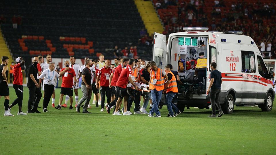 Beşiktaş’tan N’Sakala’nın sağlık durumuna ilişkin açıklama