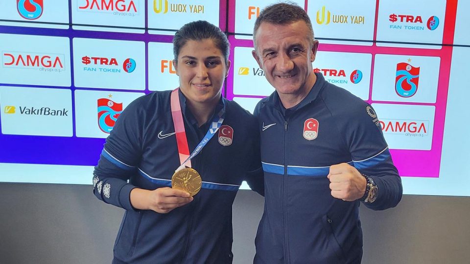 Busenaz Sürmeneli: Bir hayal uğruna 13 senemi verdim
