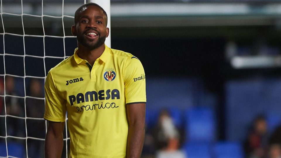 Fenerbahçe’de santrfor arayışları sürüyor