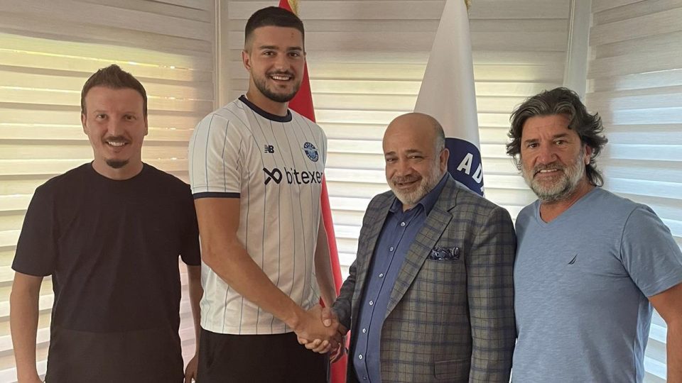 Manchester City’den Adana Demirspor’a transfer