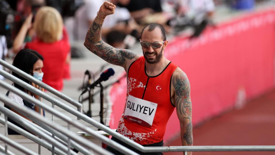 Ramil Guliyev yarı finale yükseldi