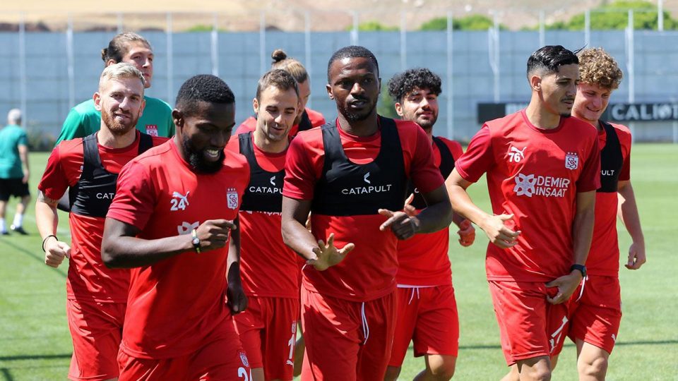 Sivasspor’un muhtemel rakipleri belli oldu