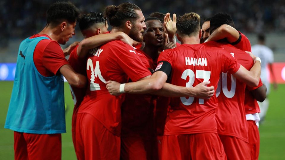 Sivasspor’un yüzü Avrupa’da güldü