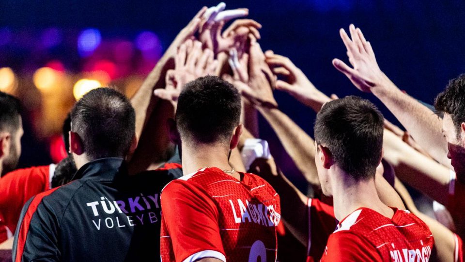 A Milli Erkek Voleybol Takımı Finlandiya karşında