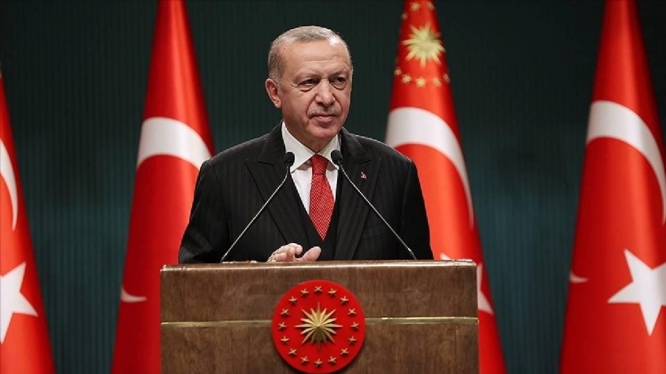 Cumhurbaşkanı Erdoğan’dan “Filenin Efeleri”ne tebrik