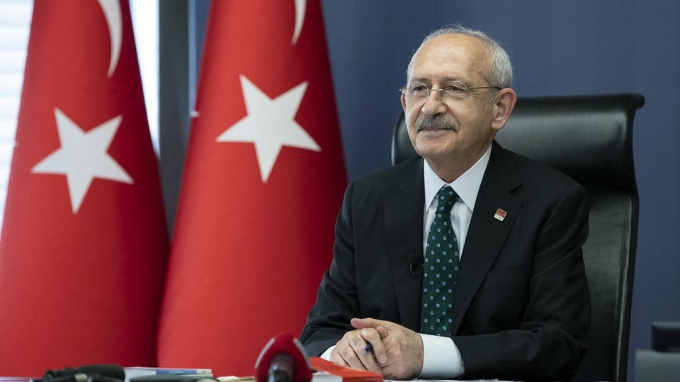 Kılıçdaroğlu, “Filenin Sultanları”nı tebrik etti