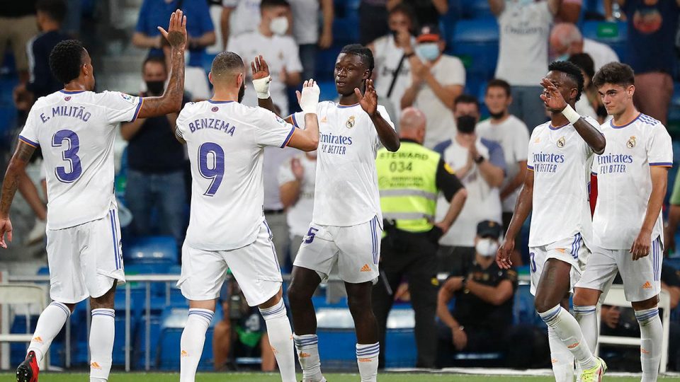 Real Madrid Bernabeu’ya farklı galibiyetle döndü