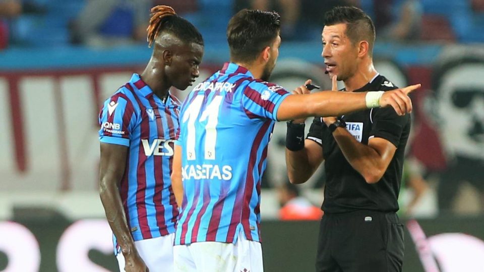 Trabzonspor’dan hakem tepkisi