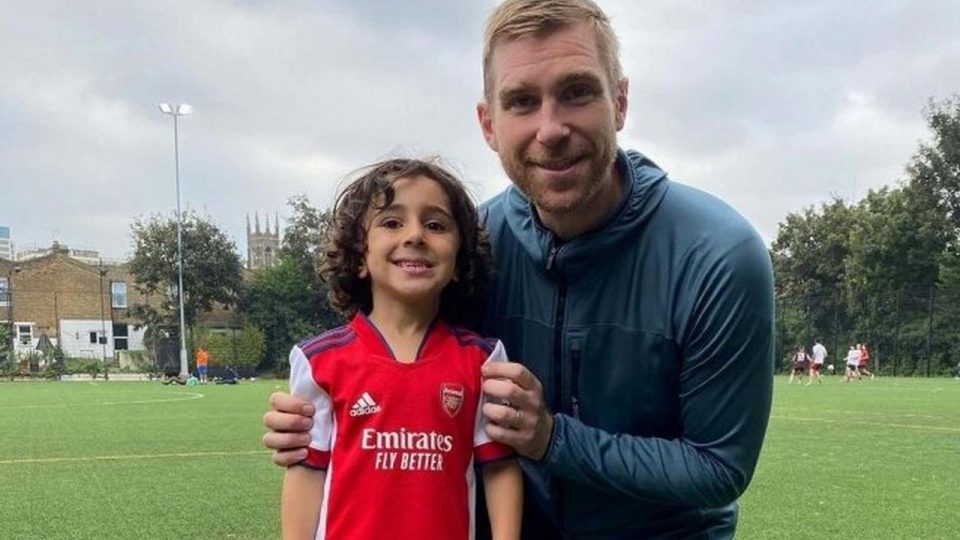 4 yaşındaki Zayn Ali Salman Arsenal’a transfer oldu