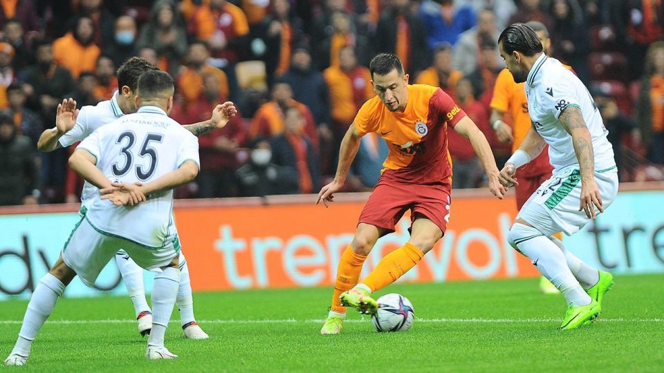 Fatih Terim’den 3 değişiklik