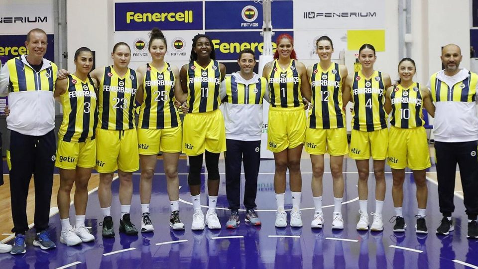 Fenerbahçe FIBA Avrupa Ligi’ne galibiyetiyle başlamak istiyor
