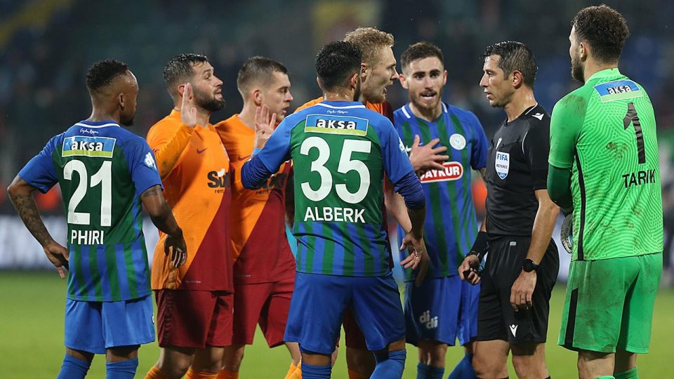 Galatasaray 8. haftanın hakem raporunu açıkladı