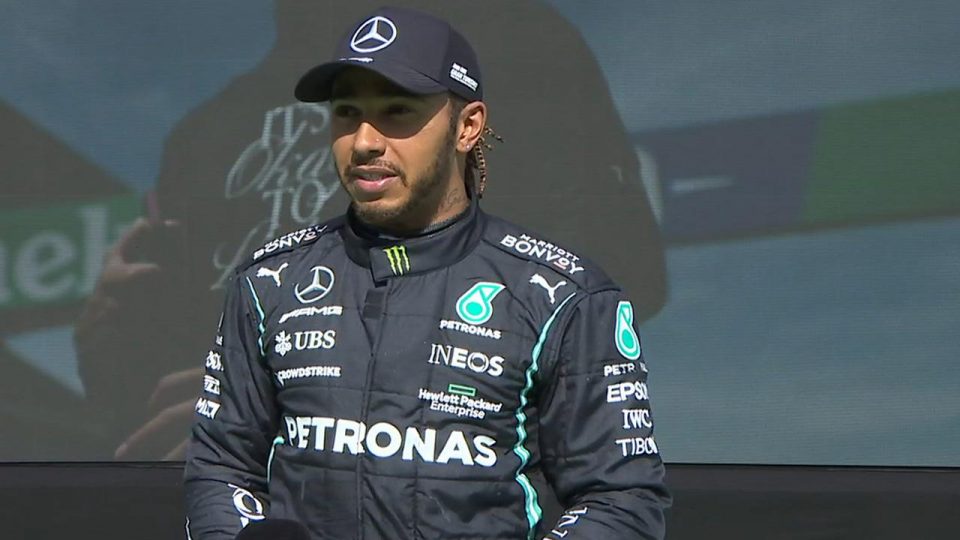 Lewis Hamilton İstanbul’da 10 sıra geriden başlayacak