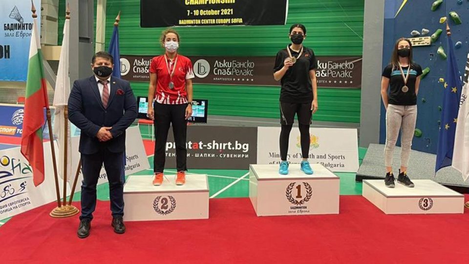 Milli badmintoncular Bulgaristan’da 5 madalya kazandı