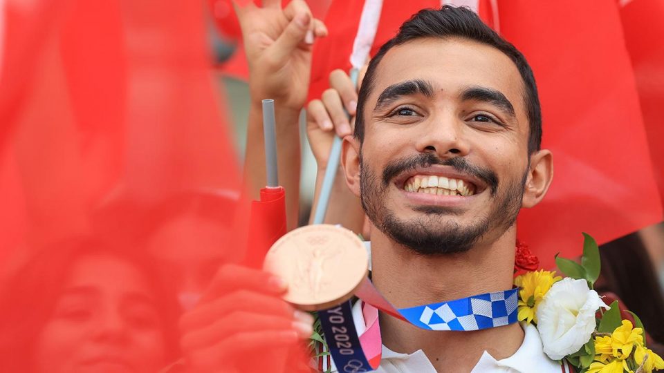 Milli cimnastikçi Ferhat Arıcan’ın hedefi 2024 Paris’te altın madalya
