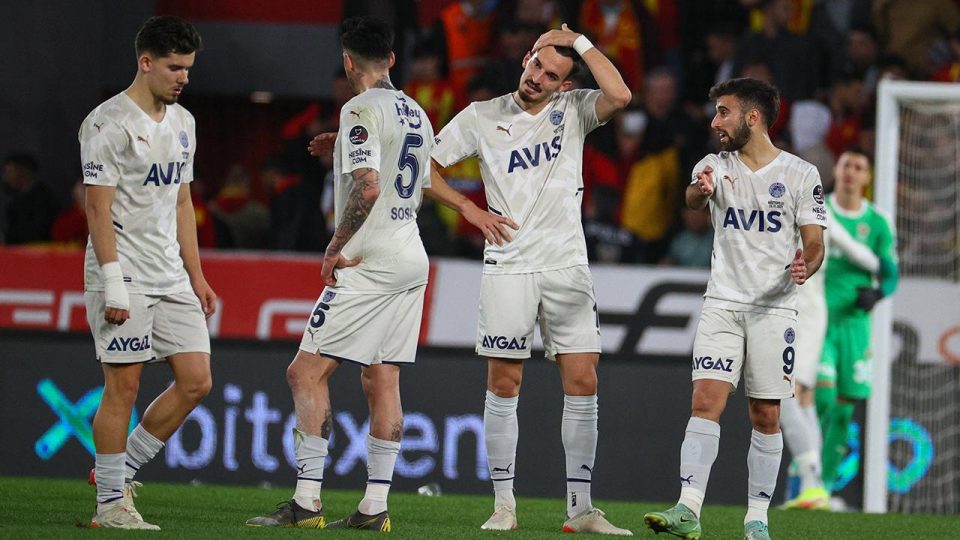 Fenerbahçe’de evdeki hesap çarşıya uymuyor