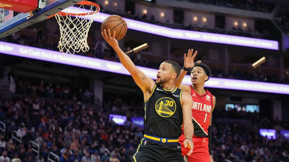 Golden State Warriors galibiyet serisini 7 maça çıkardı