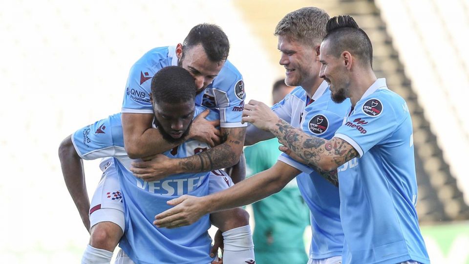 Lider Trabzonspor farkı açıyor