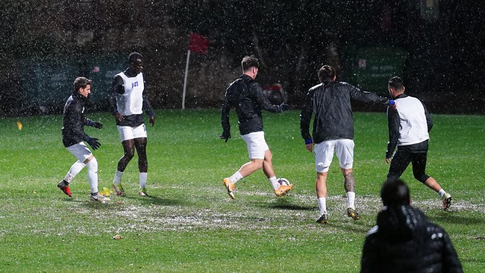 Tuzlaspor-Erzurumspor maçı ileri bir tarihe ertelendi