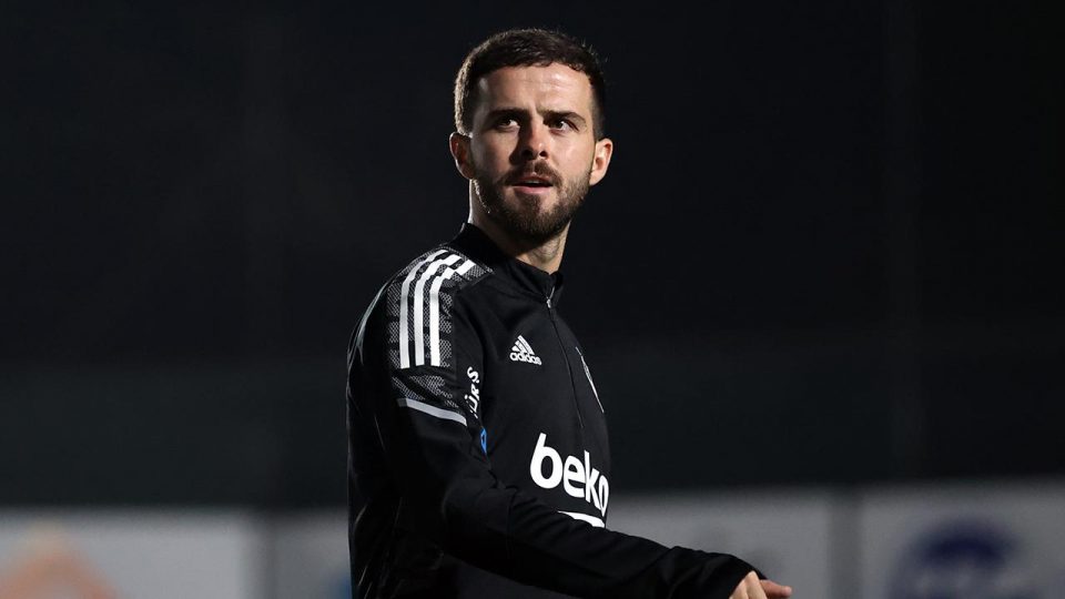 Beşiktaş’tan Miralem Pjanic açıklaması