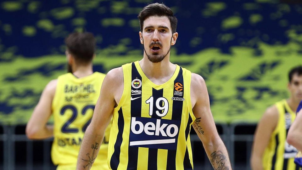 Fenerbahçe Beko’da Nando De Colo ameliyat edildi