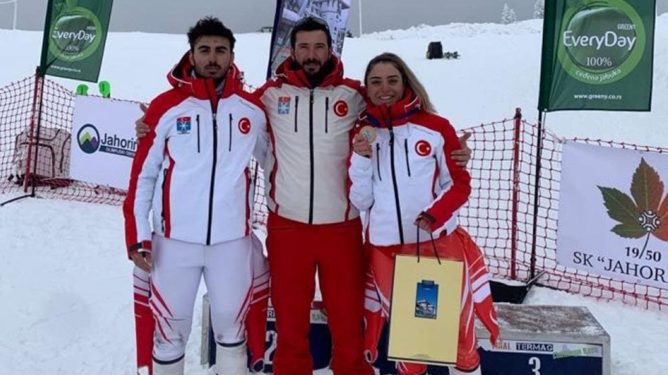 Milli sporcu Sıla Kara’dan 2 bronz madalya