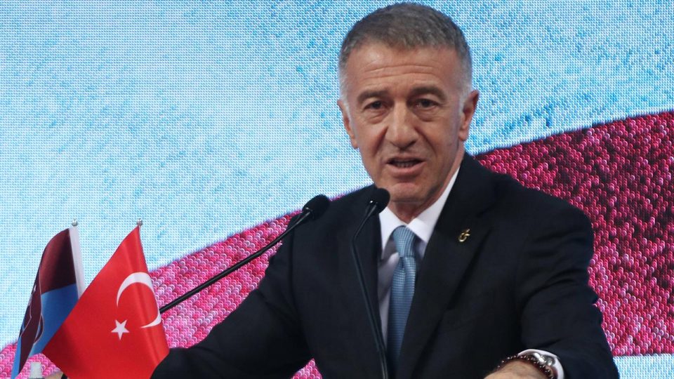 Trabzonspor Başkanı Ahmet Ağaoğlu’ndan kenetlenme çağrısı
