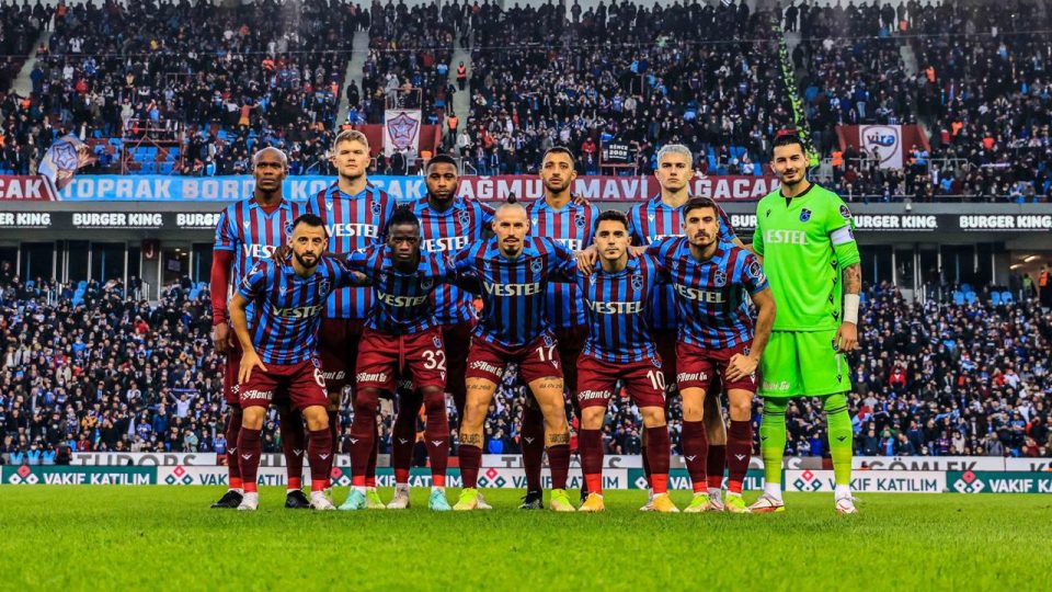 Trabzonspor Süper Lig’in 15. haftasını da lider tamamladı