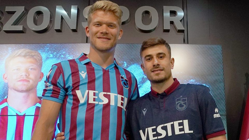Trabzonspor’da Dorukhan ve Cornelius 61 biner fidan bağışı yaptı