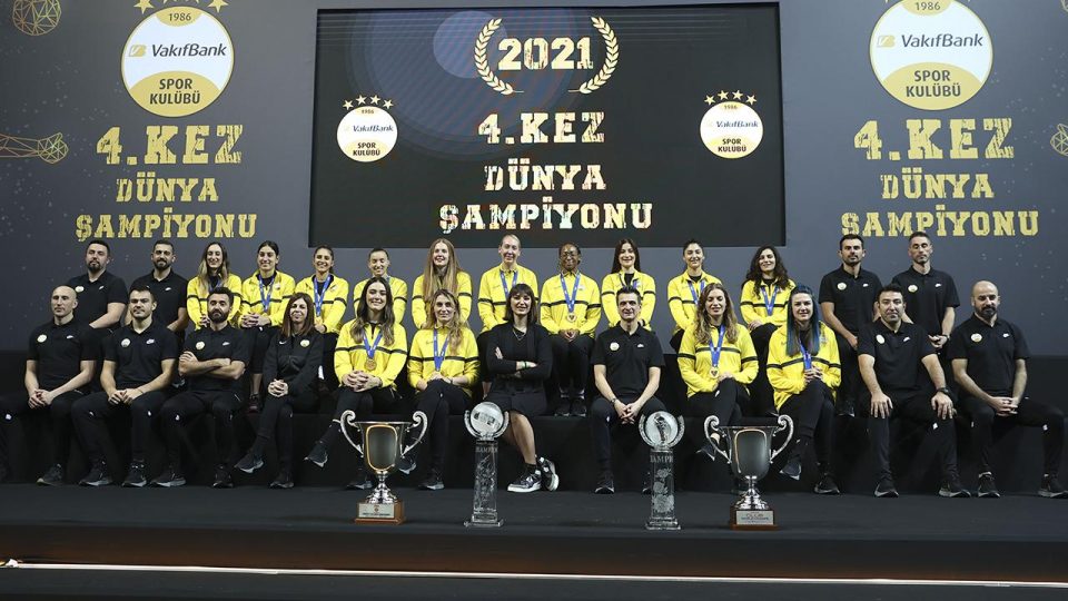 VakıfBank’ta hedef 5 kulvarda 5 şampiyonluk