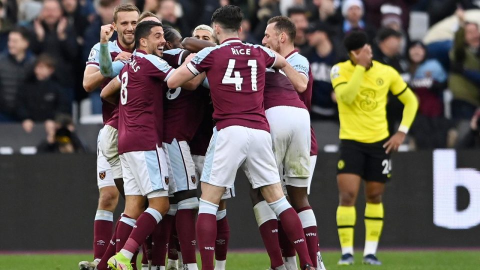 West Ham lider Chelsea’yi devirdi