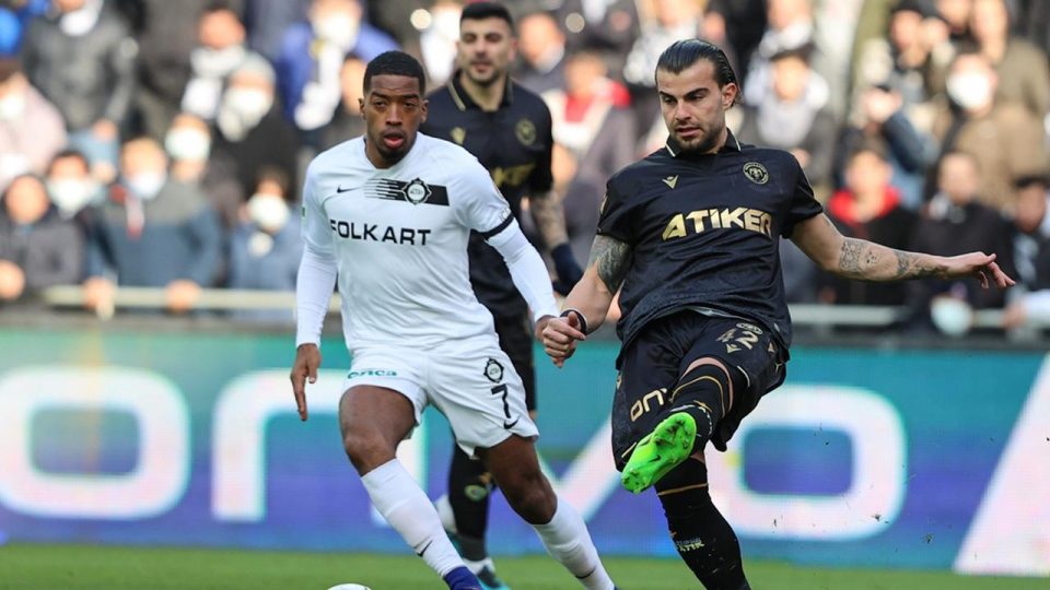 Altay Konyaspor’u ağırlıyor