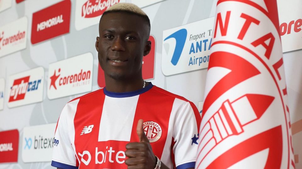 Antalyaspor Ndao’yu kiralık olarak kadrosuna kattı