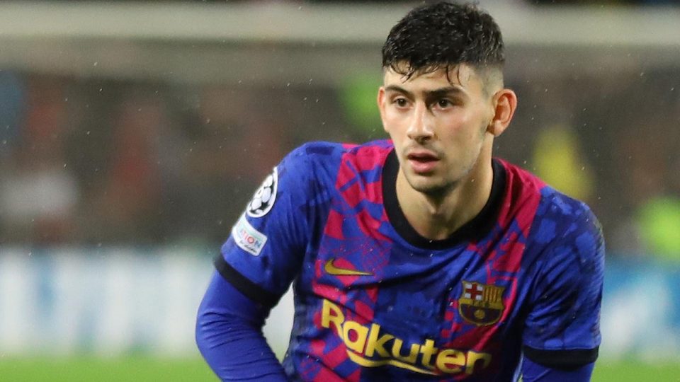 Barcelona Yusuf Demir’in kiralık sözleşmesini feshetti