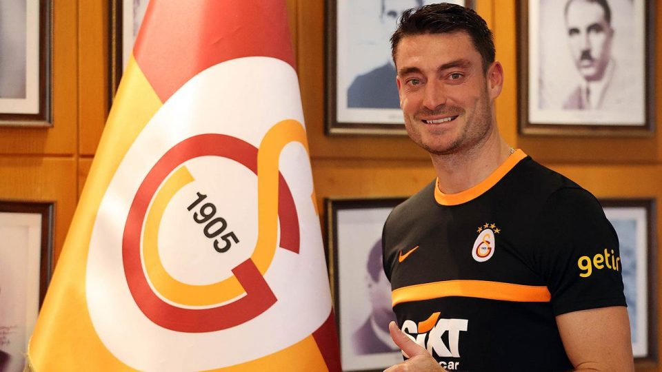 Galatasaray’da yardımcı antrenörlüğe Albert Riera getirildi