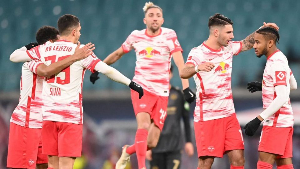 Leipzig sahasında farklı kazandı