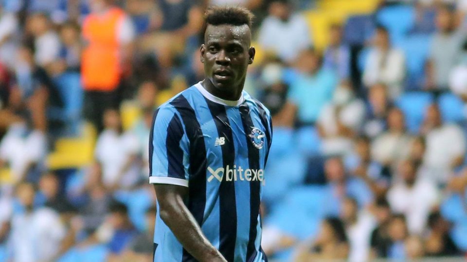 Mario Balotelli’nin COVID-19 testi pozitif çıktı