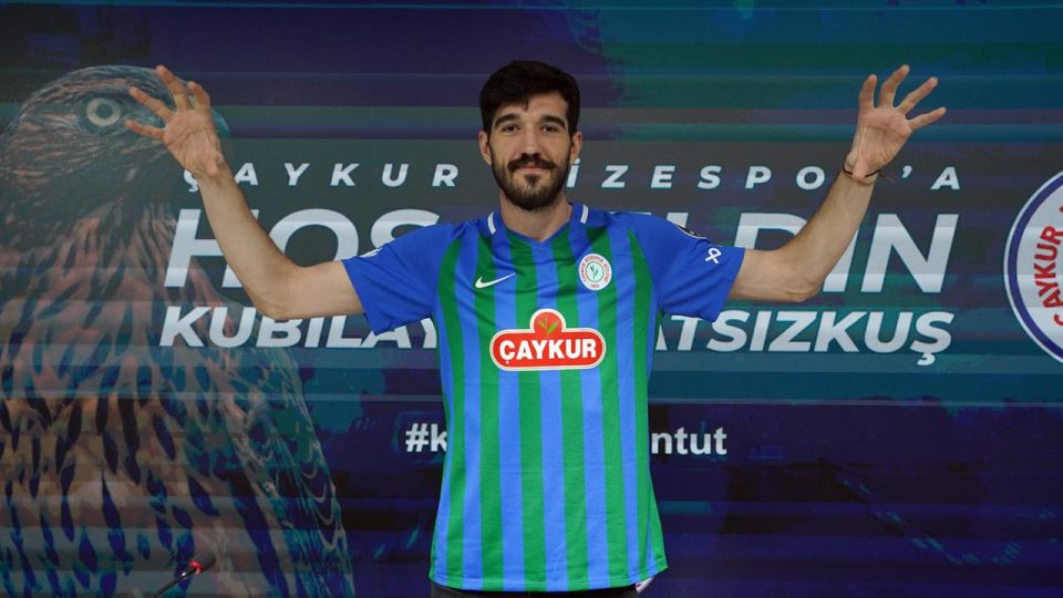Rizespor Kubilay Kanatsızkuş’u renklerine bağladı