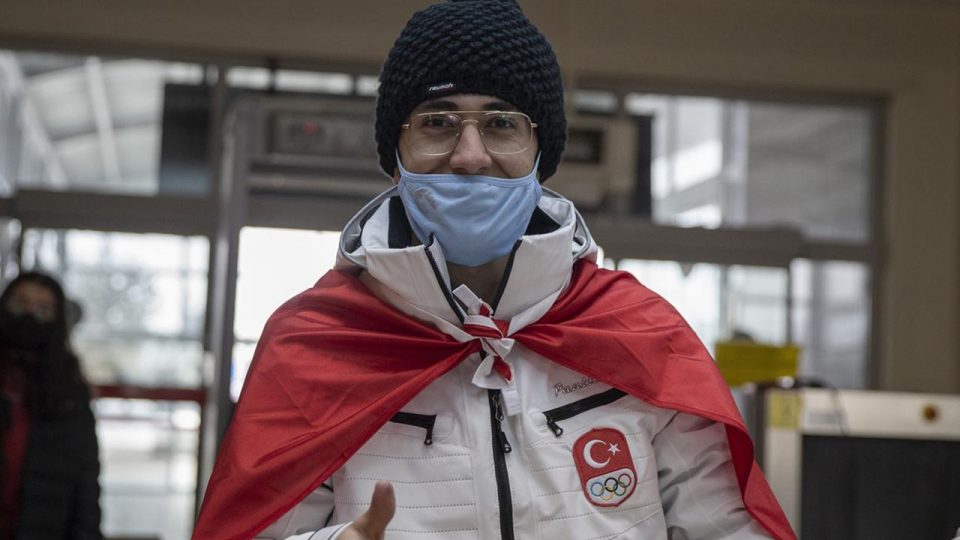 Sürat patenci Furkan Akar Kış Olimpiyatları’na uğurlandı