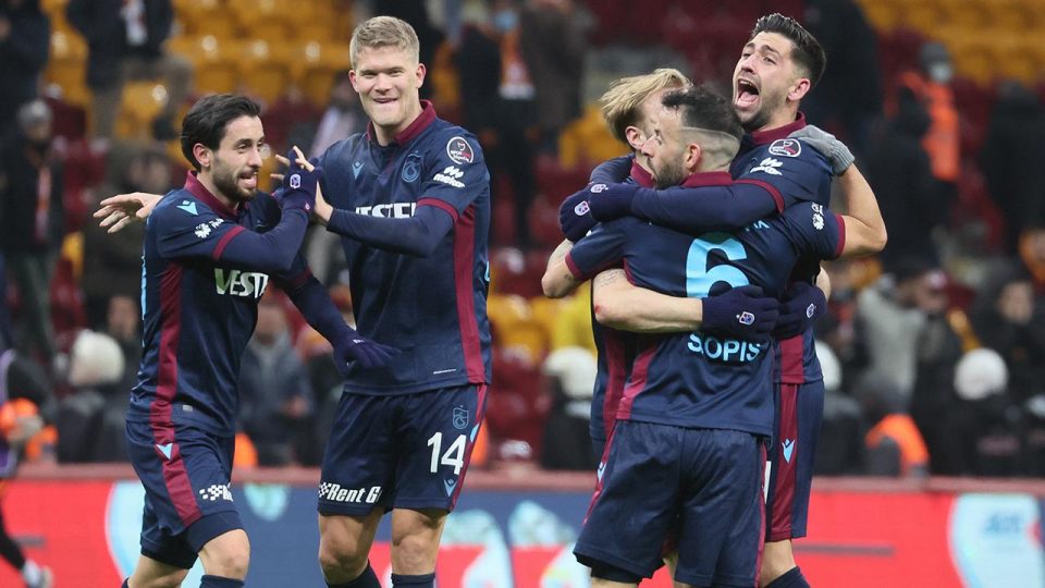 Trabzonspor İstanbul takımlarına kaybetmedi