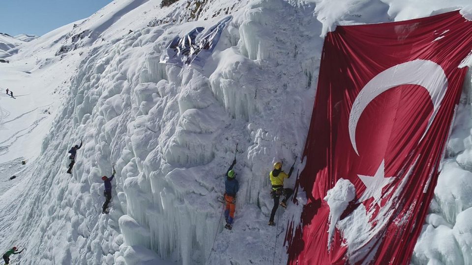 Türkiye Buz Tırmanış Şampiyonası Erzurum’da başladı